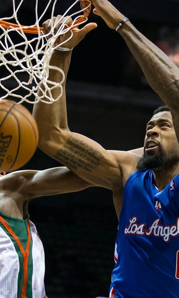 Clippers end Grammy trip, rout Bucks 114-86